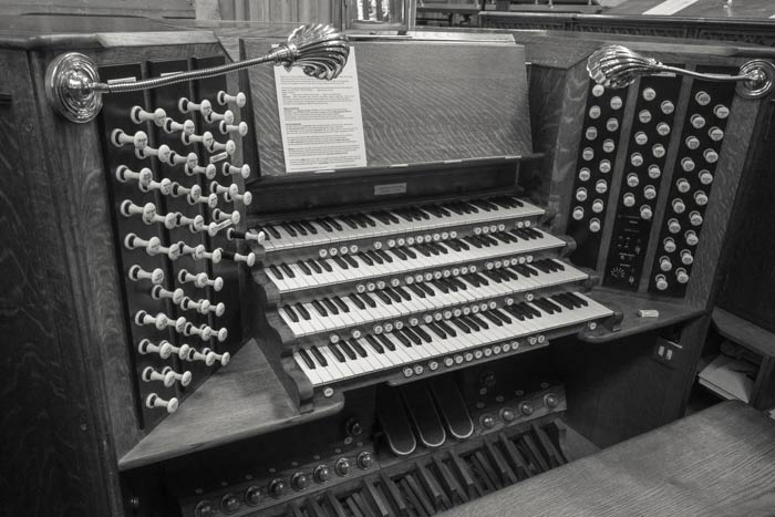 St Mary Redcliffe Church - the organ